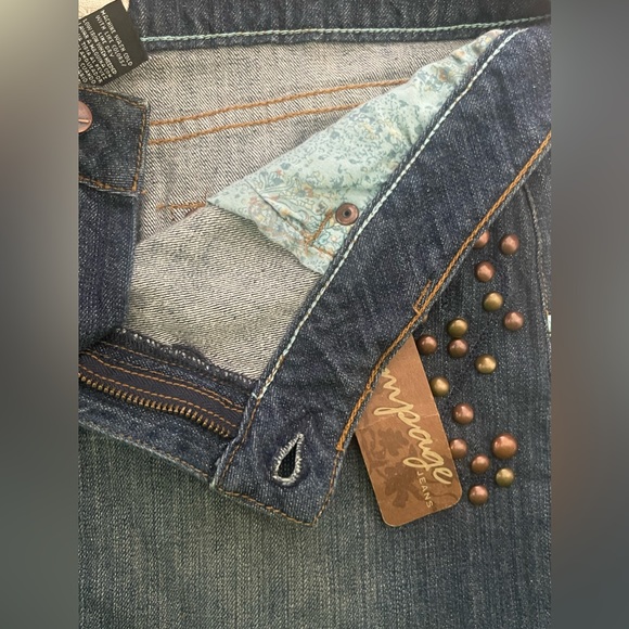 Rampage Distressed Embellished Studded Jean Skirt Juniors Size 13 NWT - Picture 8 of 14